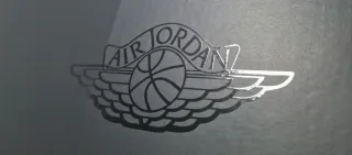 Nike Jordan 1 Mid SE Negro Morado