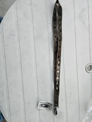 Chaveiro Oakley Stretch Lanyard Military/Olive Ori