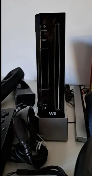 Consola Wii + Accesorios y Juegos