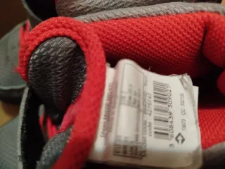 Botas unisex talla 33