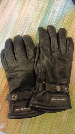 Equipo moto : chaqueta Dainese guantes piel Bering