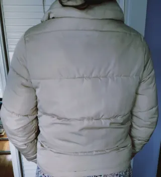 Plumífero Stradivarius Beige Talla S