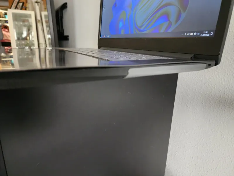 Lenovo Ideapad I7plg afbeelding 4