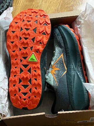 Zapatillas ASICS trabuco Max 4