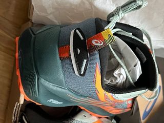 Zapatillas ASICS trabuco Max 4