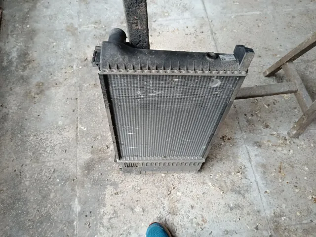 Radiador BMW 1712996