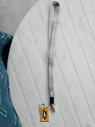 Chaveiro Stencil Lanyard Silv Original.