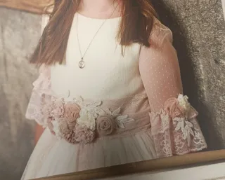 Vestido de Comunión Blanco y Rosa.