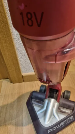 Escoba Eléctrica Rowenta Air Force 18V
