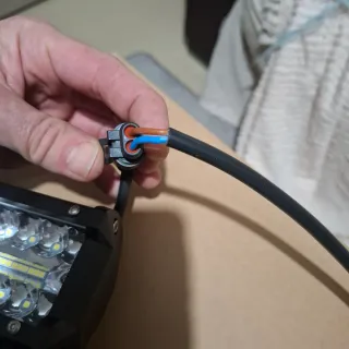 Defensa con Faro LED Suzuki LTZ