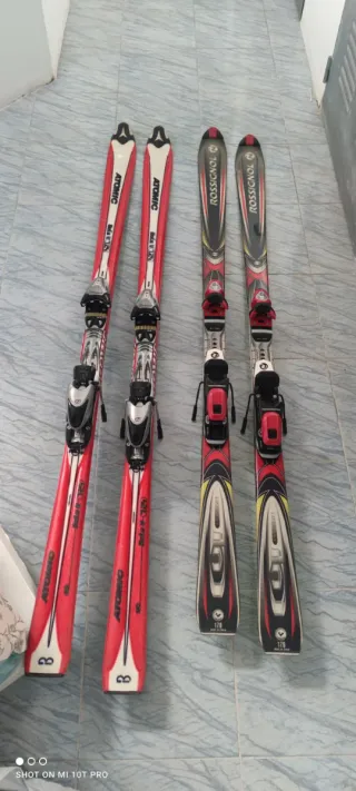Esquís Rossignol y Atomic