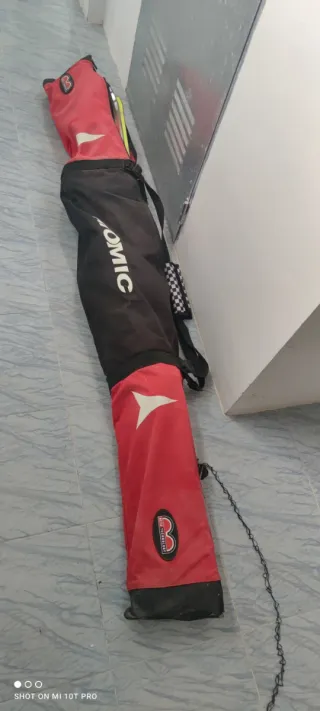 Esquís Rossignol y Atomic