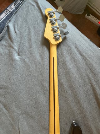 Bajo relic en perfecto estado 140€