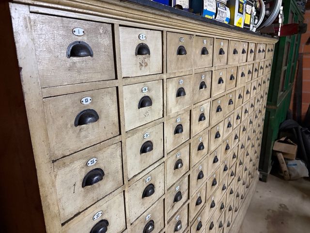 Mueble Cajonera Antiguo