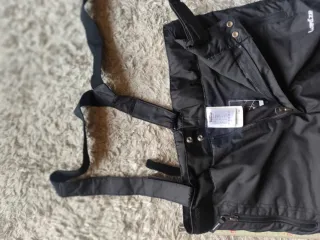 Pantalón de esquí negro con tirantes , talla 12