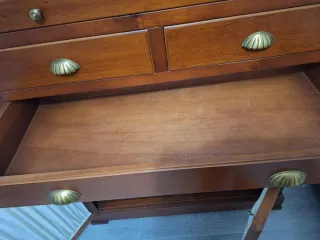 Mueble de almacenaje de madera