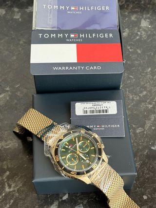 Reloj Tommy Hilfiger Dorado y Verde