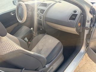 Renault Megane 2004