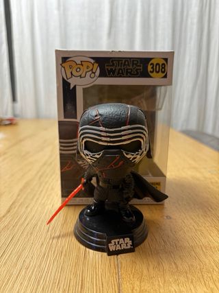 Lote Star Wars: Funkos, Figuras y Póster