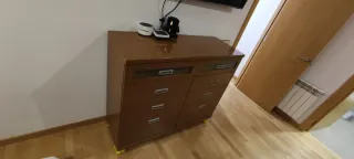 Cómoda cajonera de madera 1,20 m – muy buen estado
