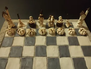 Ajedrez temático calaveras y fantasmas