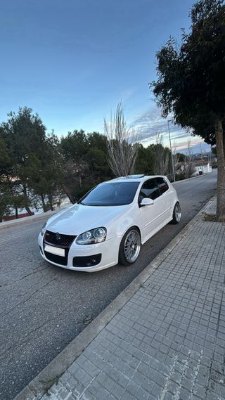 volkswagen golf gti mk5