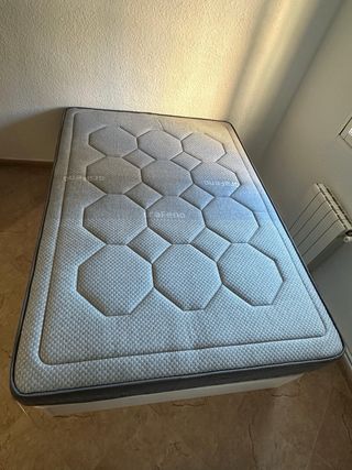 CANAPÉ CON COLCHON DE MATRIMONIO ¡EN OFERTA!