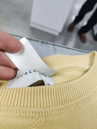 Sudaderas Scalpers amarilla