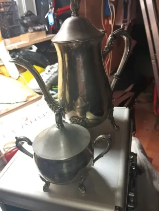 Jarra y azucarero de alpaca antiguos