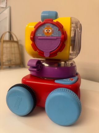 Robot Fisher-Price con ruedas y luces
