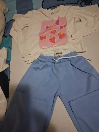 Coordinato bambina 8 anni bianco e azzurro