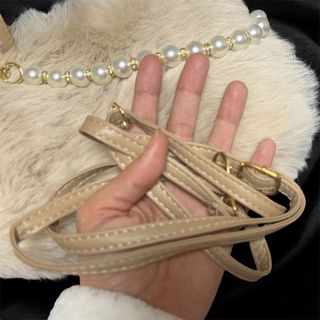 Bolso rosa empolvado efecto pelo · Nuevo