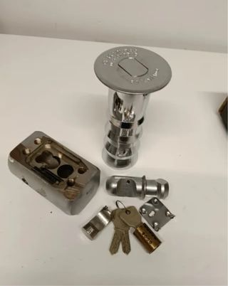 Cerradura Seguridad Puerta Enrollable