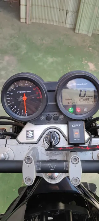 Suzuki Bandit 650 GSF2006