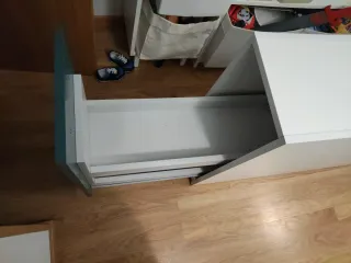 Cajonera pie de cama