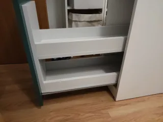 Cajonera pie de cama