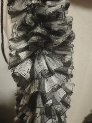 Sciarpa volant fatta a mano