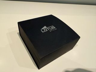 Pulsera Lotus Plata y Negro