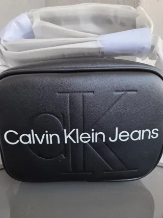 BOLSO CALVIN KLEIN JEANS NUEVO Y ORIGINAL