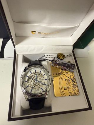 Reloj Frederic Esqueleto Automático
