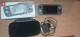 Nintendo Switch Lite Gris
