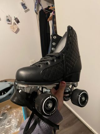 Patines 4 Ruedas Sin Estrenar (precio negociable)