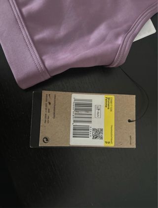 Sujetador deportivo Nike morado