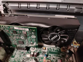 Ordenador HP Elite 8300 con gráfica GTX 1650 LP