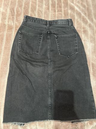 Falda denim negra talla 36