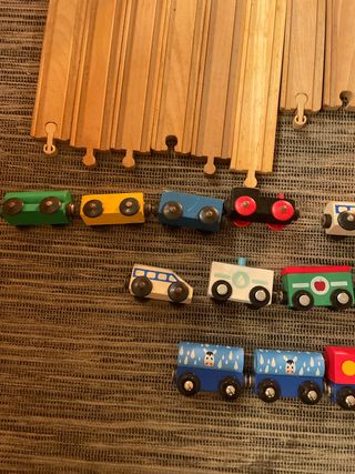 Tren de madera y vagones