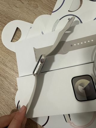 Apple Watch Series 9 Cellular.