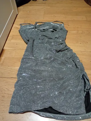 Vestido plateado brillante talla única