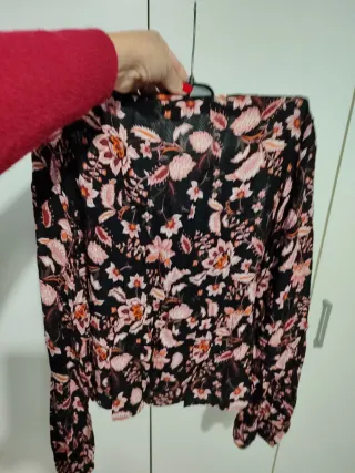 Blusa estampada manga larga talla 38
