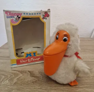 antiguo muñeco figura Pelikano walt disney babies